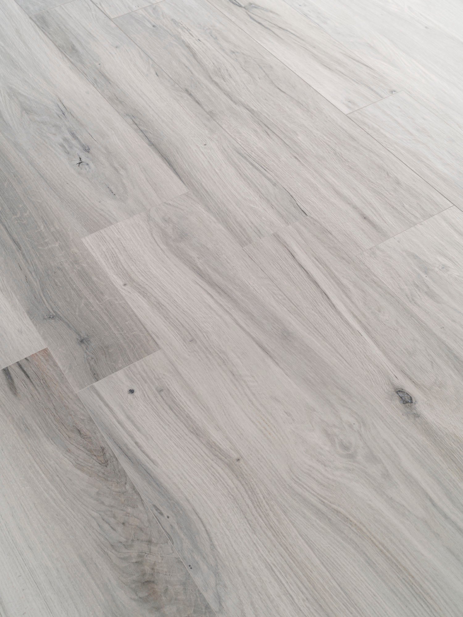 Bosco 6"x36" - Wood-Look Porcelain Tiles in Matte (13.5sq/ft per box) image 2